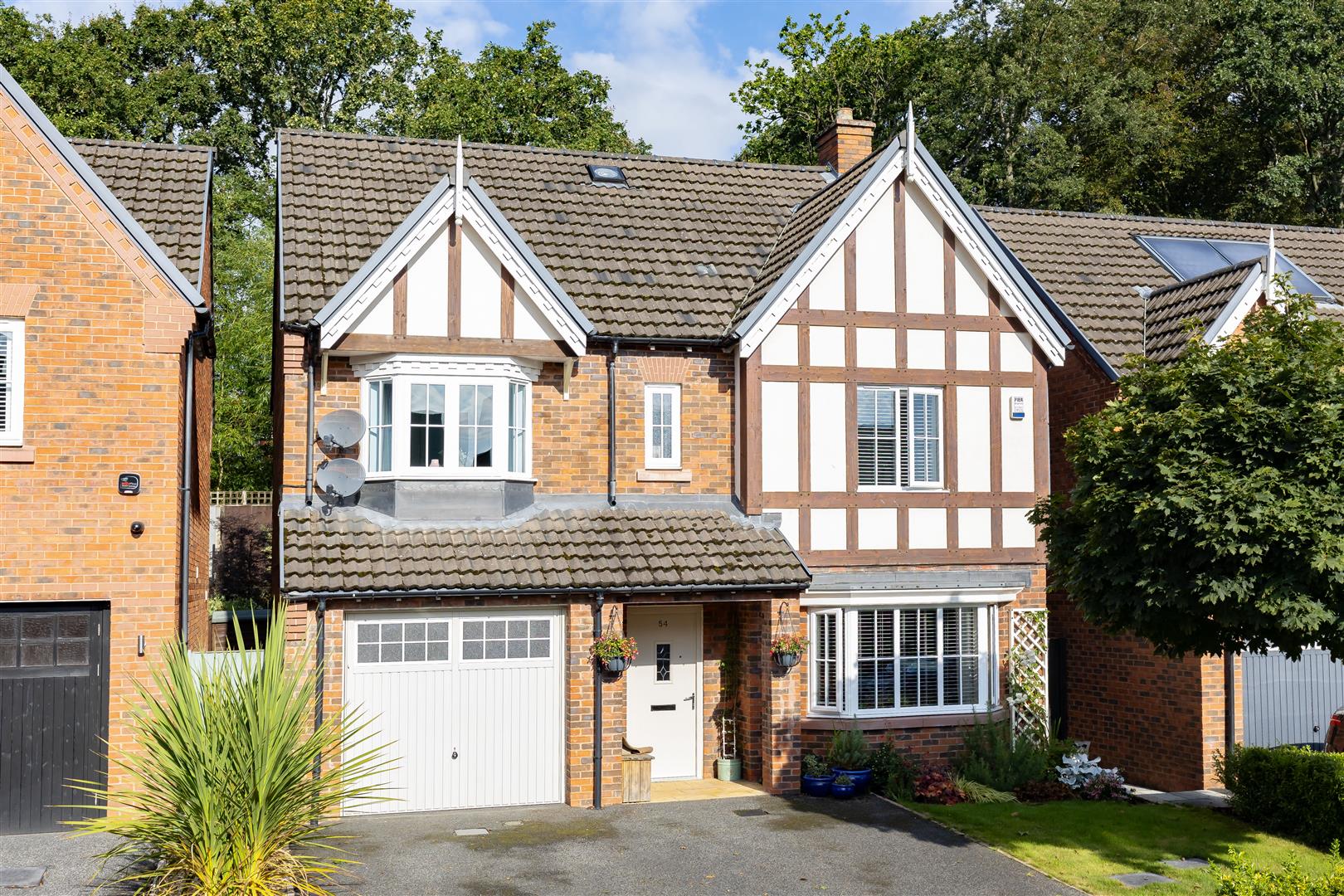 Duxbury Manor Way, Chorley